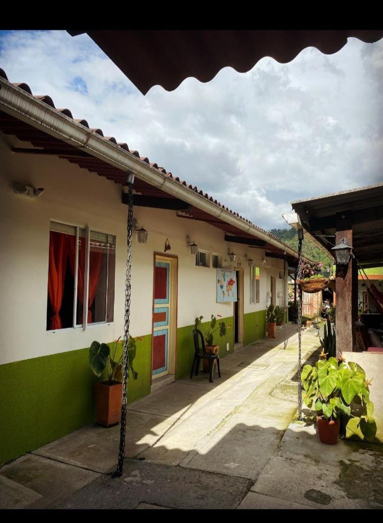 Hostal Don Jose Santa Rosa de Cabal Bagian luar foto